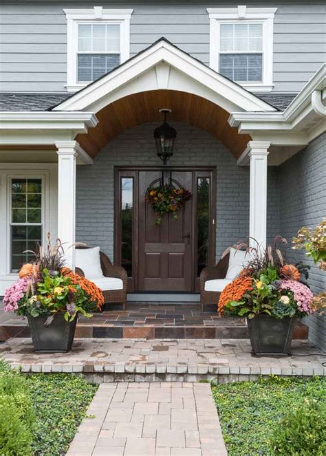 red porch front stoop